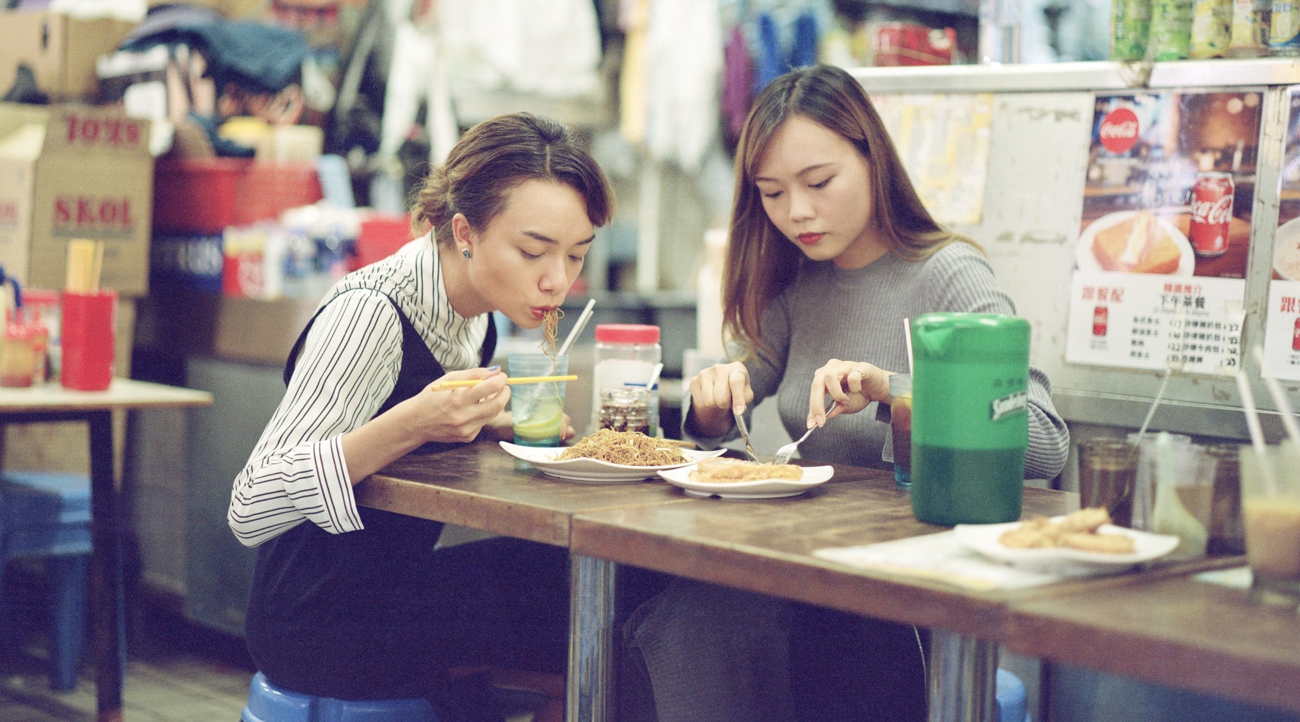 New generation enjoying Cha Chaan Teng