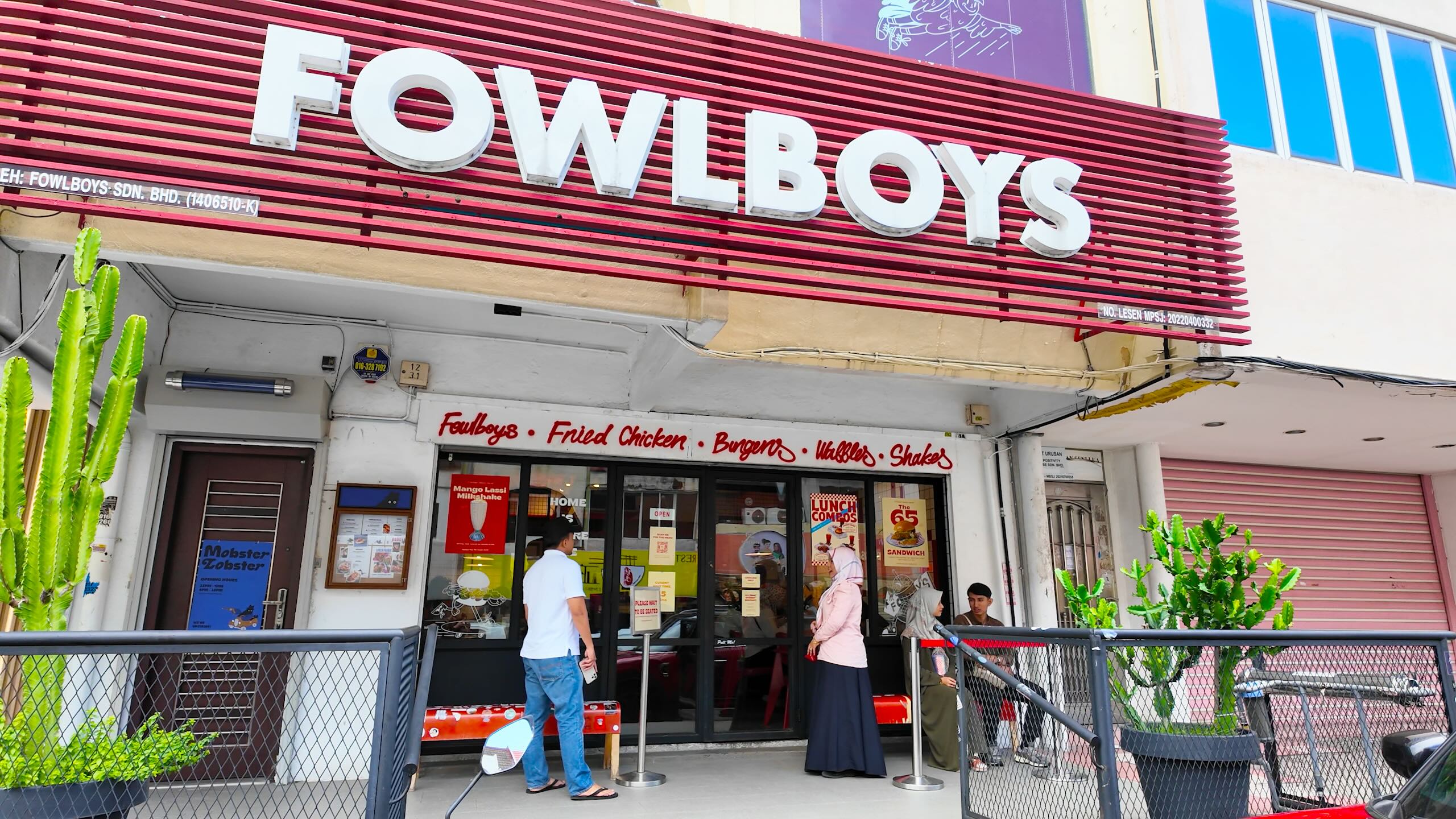 fowlboys store front