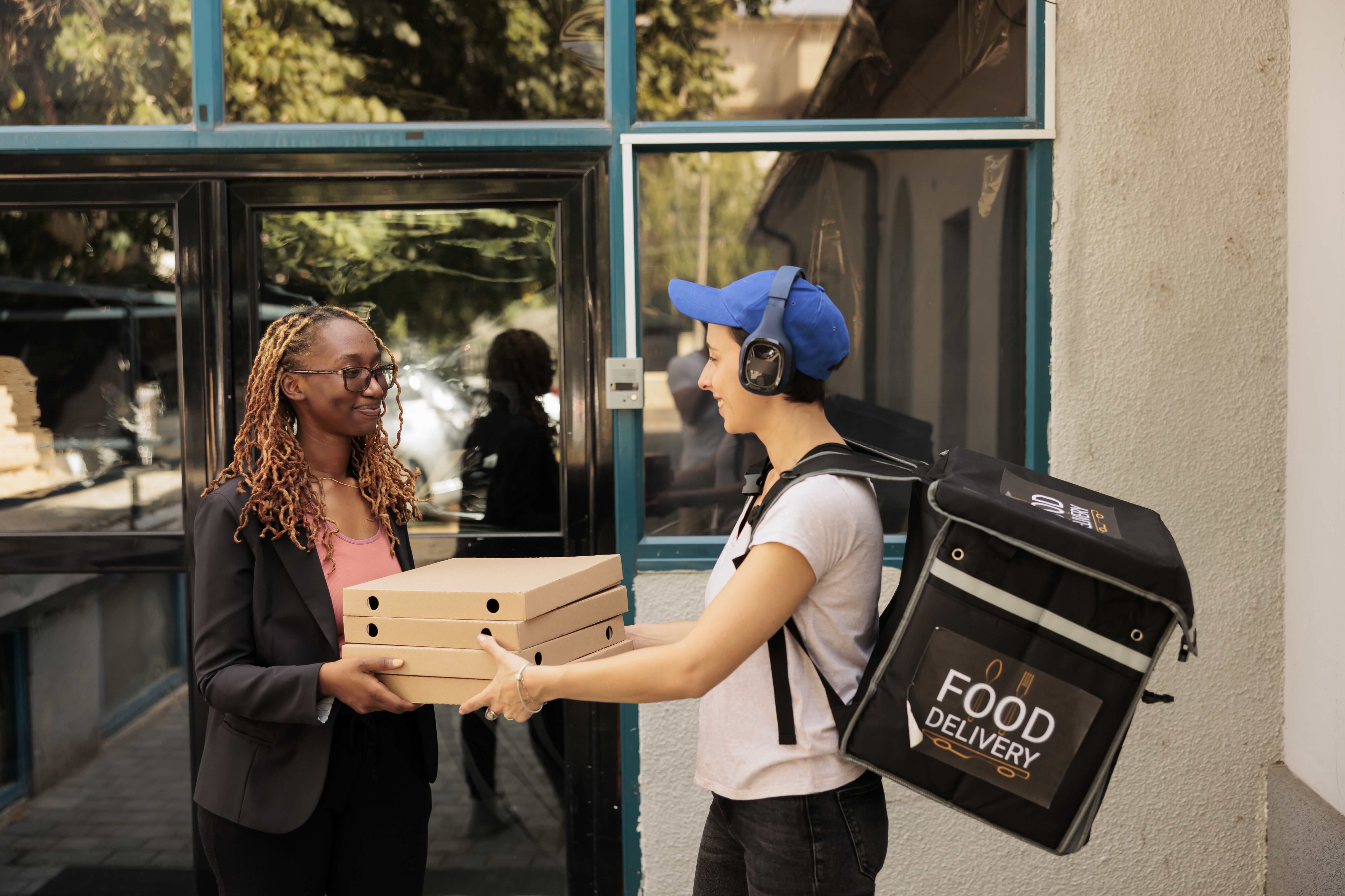 Food Delivery Platform Trends Restaurant Owners Must Know in 2025