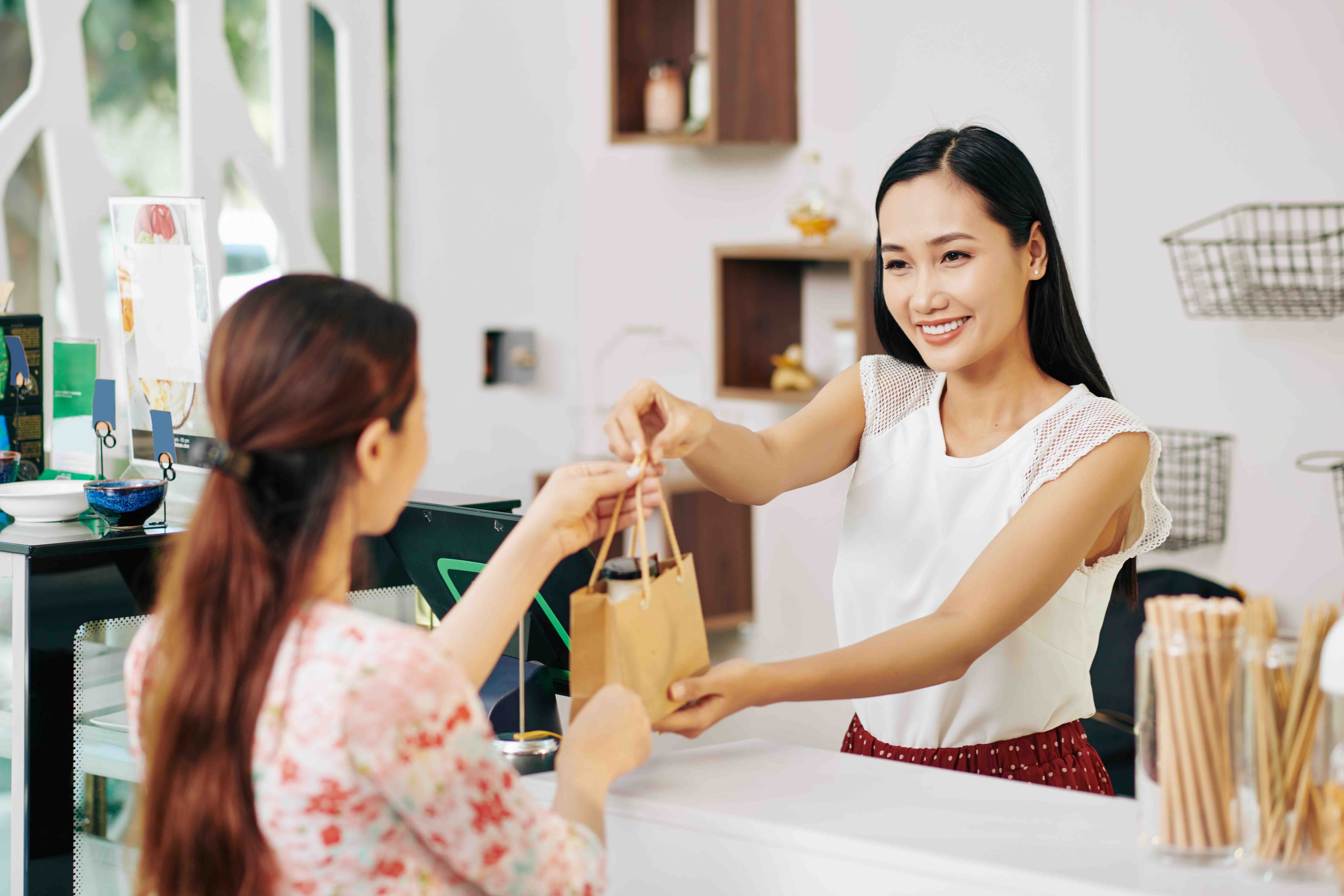 customer loyalty program in restaurants and cafes