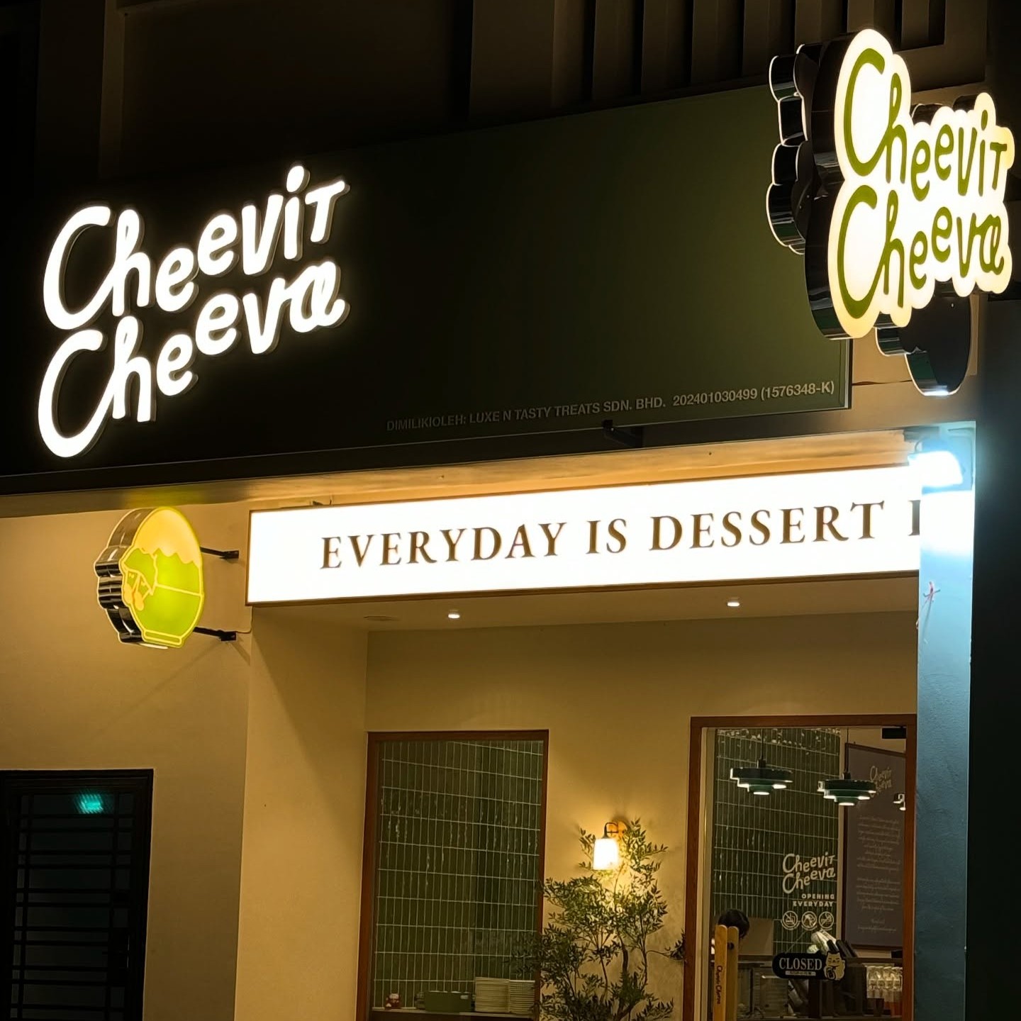 cheevit cheeva storefront